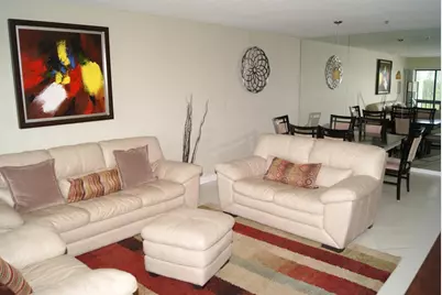 3000 Presidential Way #503, West Palm Beach, FL 33401 - Photo 2