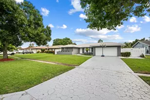 8552 Shadow Wood Blvd, Coral Springs, FL 33071 - Photo 32