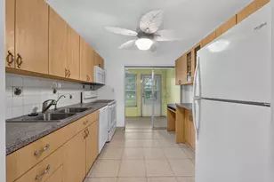 251 NW 76th Ave, Margate, FL 33063 - Photo 10