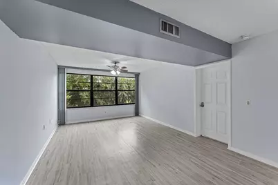 6097 Balboa Circle #202, Boca Raton, FL 33433 - Photo 10