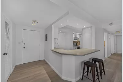 3800 Galt Ocean Drive #1605, Fort Lauderdale, FL 33308 - Photo 4
