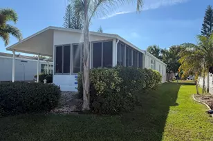 6615 Spanish Lakes Blvd, Fort Pierce, FL 34951 - Photo 2