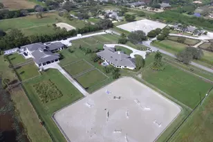 15450 Estancia Ln, Wellington, FL 33414 - Photo 2