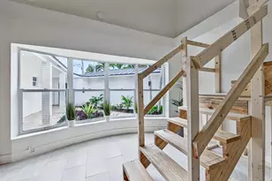 2056 NE 21st Ct, Wilton Manors, FL 33305 - Photo 44
