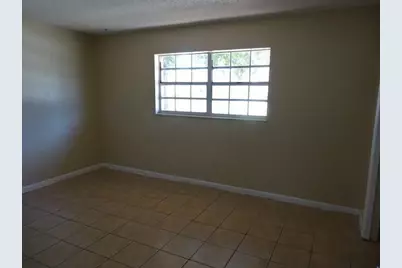 2400 NW 21st Street #3, Fort Lauderdale, FL 33311 - Photo 8
