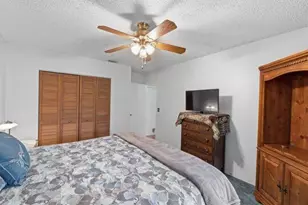 397 La Mancha Ave, Royal Palm Beach, FL 33411 - Photo 20
