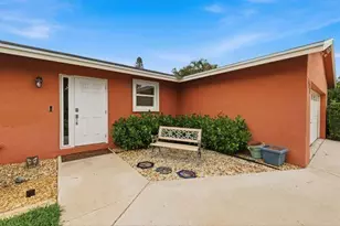397 La Mancha Ave, Royal Palm Beach, FL 33411 - Photo 4