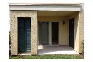 899 W Riverside Dr, Coral Springs, FL 33071 - Photo 30