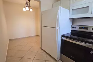 2400 NE 10th St, Pompano Beach, FL 33062 - Photo 4