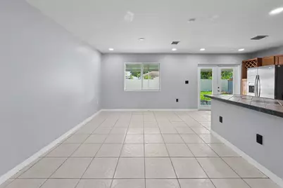 13435 SW 257th Terrace, Homestead, FL 33032 - Photo 10