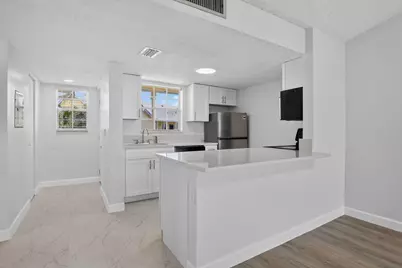 6323 La Costa Drive #M, Boca Raton, FL 33433 - Photo 2