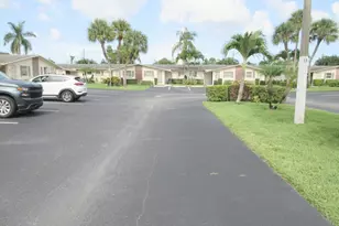 2572 Emory Dr E, West Palm Beach, FL 33415 - Photo 18