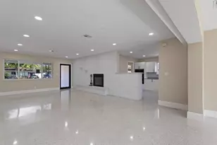 570 SE 2nd Ave, Pompano Beach, FL 33060 - Photo 8