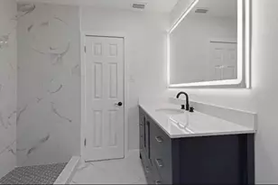 570 SE 2nd Ave, Pompano Beach, FL 33060 - Photo 14