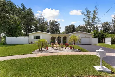 8951 SW 51st Place, Cooper City, FL 33328 - Photo 6