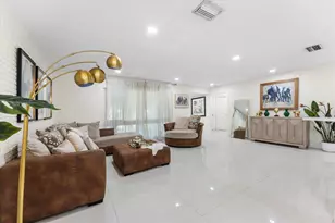 8951 SW 51st Pl, Cooper City, FL 33328 - Photo 8