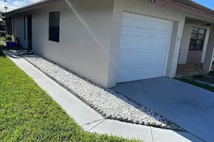 1380 Longarzo Pl, West Palm Beach, FL 33415 - Photo 4