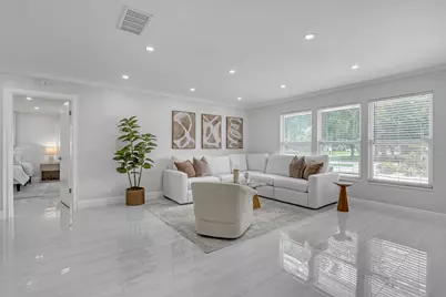 6185 White Oak Court, Jupiter, FL 33458 - Photo 8