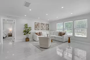 6185 White Oak Ct, Jupiter, FL 33458 - Photo 8