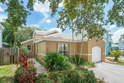 6561 Fern Street, Margate, FL 33063 - Photo 2