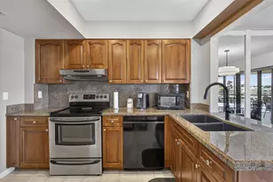 313 Lake Circle, North Palm Beach, FL 33408 - Photo 12