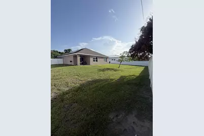 103 SW Oakridge Drive, Port Saint Lucie, FL 34984 - Photo 6