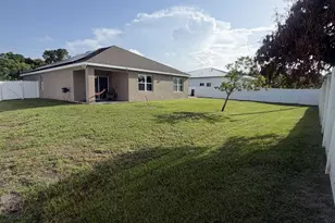 103 SW Oakridge Dr, Port Saint Lucie, FL 34984 - Photo 6