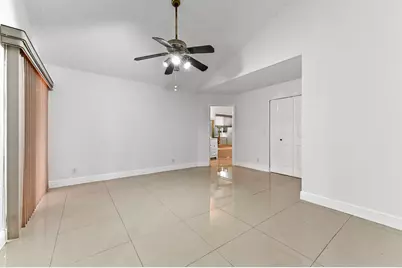 5421 Helene Circle, Boynton Beach, FL 33472 - Photo 20