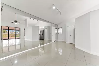 5421 Helene Circle, Boynton Beach, FL 33472 - Photo 6