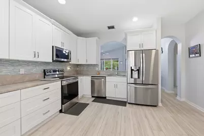 362 NW Granville Street, Port Saint Lucie, FL 34986 - Photo 8