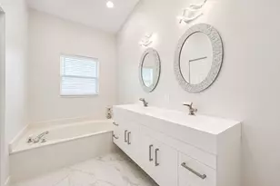 362 NW Granville St, Port Saint Lucie, FL 34986 - Photo 14