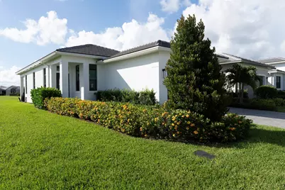 9012 SW Vetta Way, Port Saint Lucie, FL 34987 - Photo 4