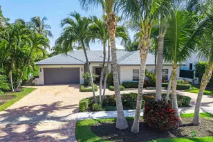 725 NE 36th St, Boca Raton, FL 33431 - Photo 4