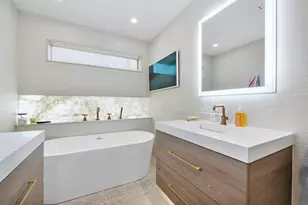 725 NE 36th St, Boca Raton, FL 33431 - Photo 40