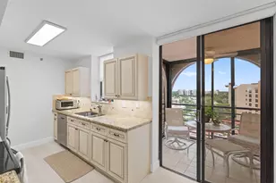 7209 Promenade Dr, Boca Raton, FL 33433 - Photo 32