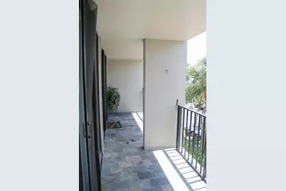 1830 Embassy Drive #306, West Palm Beach, FL 33401 - Photo 12