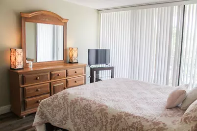 1830 Embassy Drive #306, West Palm Beach, FL 33401 - Photo 8