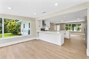 945 Westwind Dr, North Palm Beach, FL 33408 - Photo 14