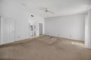 2738 SE Tropical E Cir, Port Saint Lucie, FL 34952 - Photo 12