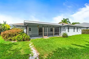 1849 Tulip Ln, Wellington, FL 33414 - Photo 28