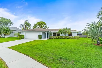 1849 Tulip Lane, Wellington, FL 33414 - Photo 2