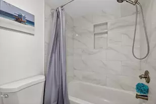 9810 Pineapple Tree Dr, Boynton Beach, FL 33436 - Photo 20