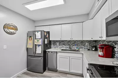 9810 Pineapple Tree Drive #103, Boynton Beach, FL 33436 - Photo 12