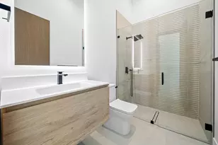 14817 Paddock Dr, Wellington, FL 33414 - Photo 36