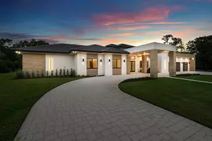 14817 Paddock Dr, Wellington, FL 33414 - Photo 4