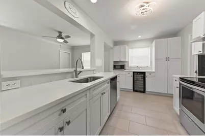 717 SW 16th Street, Boynton Beach, FL 33426 - Photo 10