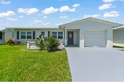 717 SW 16th Street, Boynton Beach, FL 33426 - Photo 1
