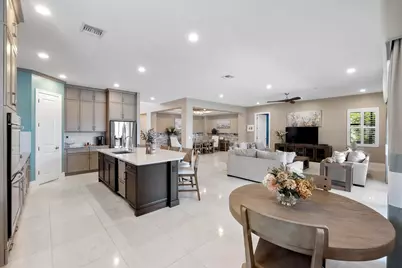 11525 NW 81st Place, Parkland, FL 33076 - Photo 12