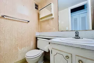 339 Windsor O, West Palm Beach, FL 33417 - Photo 4