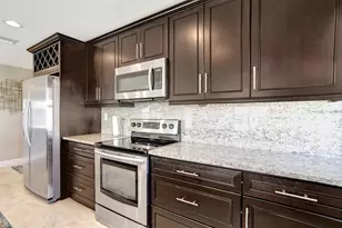6646 Villa Sonrisa Dr, Boca Raton, FL 33433 - Photo 20